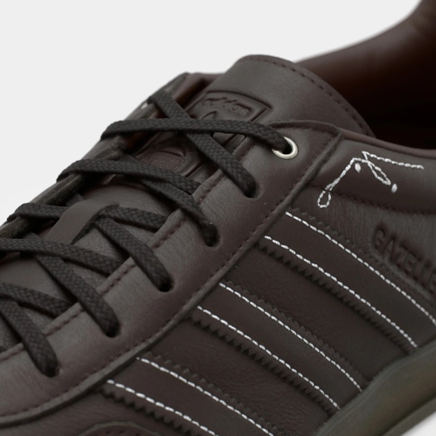 adidas Gazelle Indoor - Unisex - Dark Brown