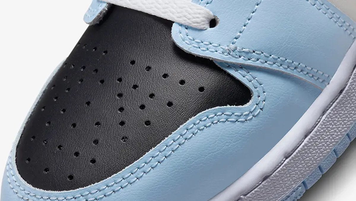 Air Jordan 1 Mid - GS - Ice Blue