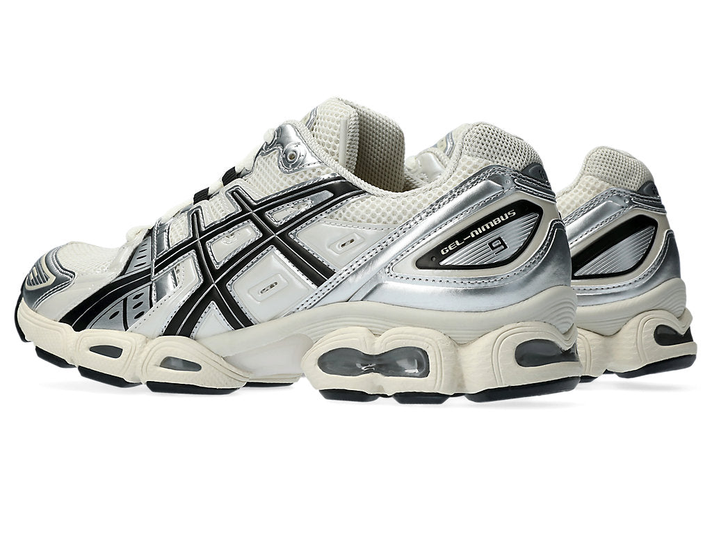 Asics Gel-Nimbus 9 - Unisex - Cream Schwarz
