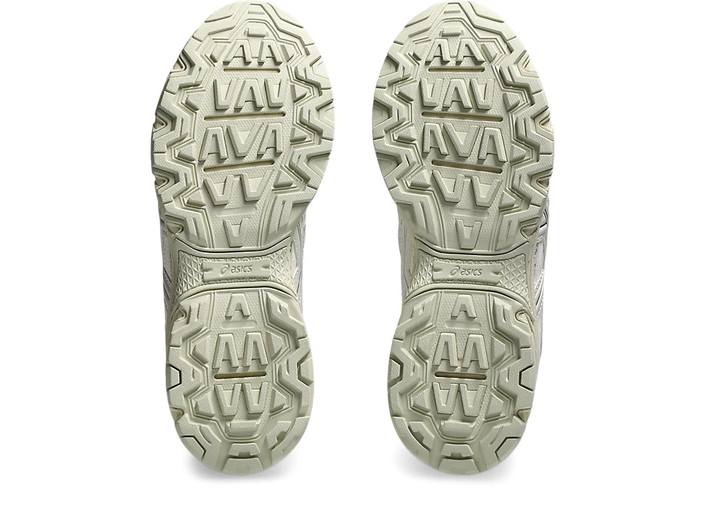 ASICS Gel Nunobiki - Unisex - Cream Silver