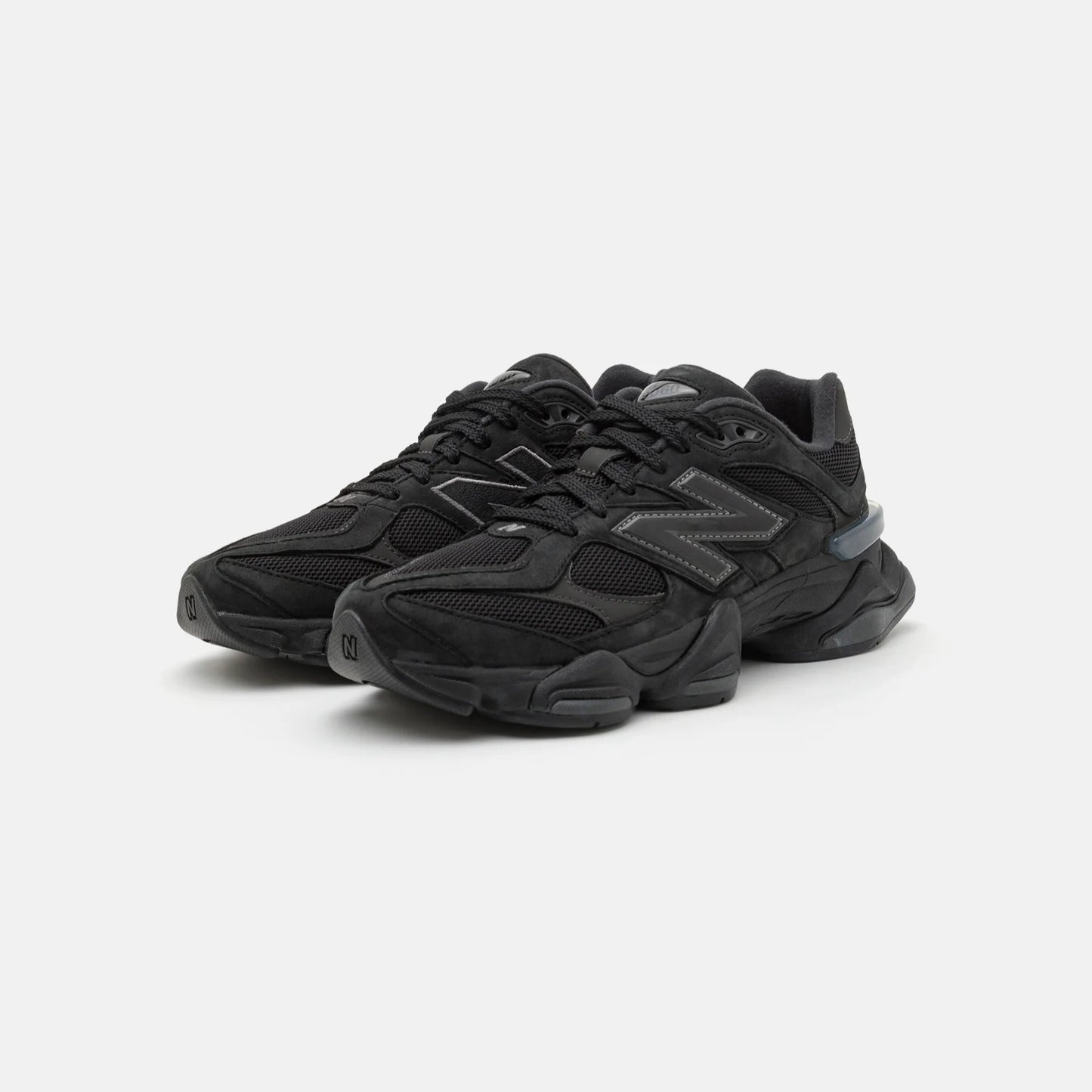 New Balance 9060 - Unisex - Black