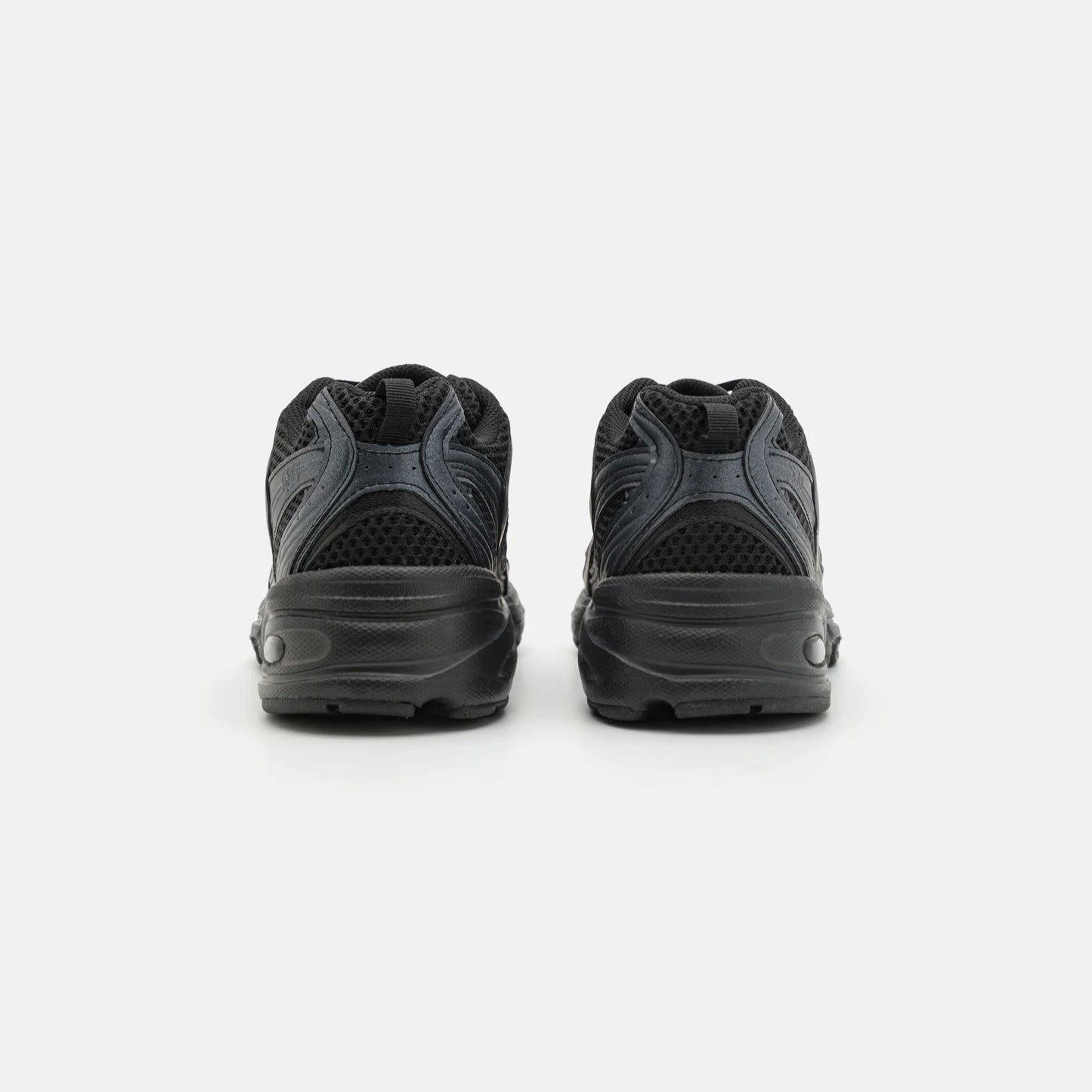 New Balance 530 - Unisex - Black