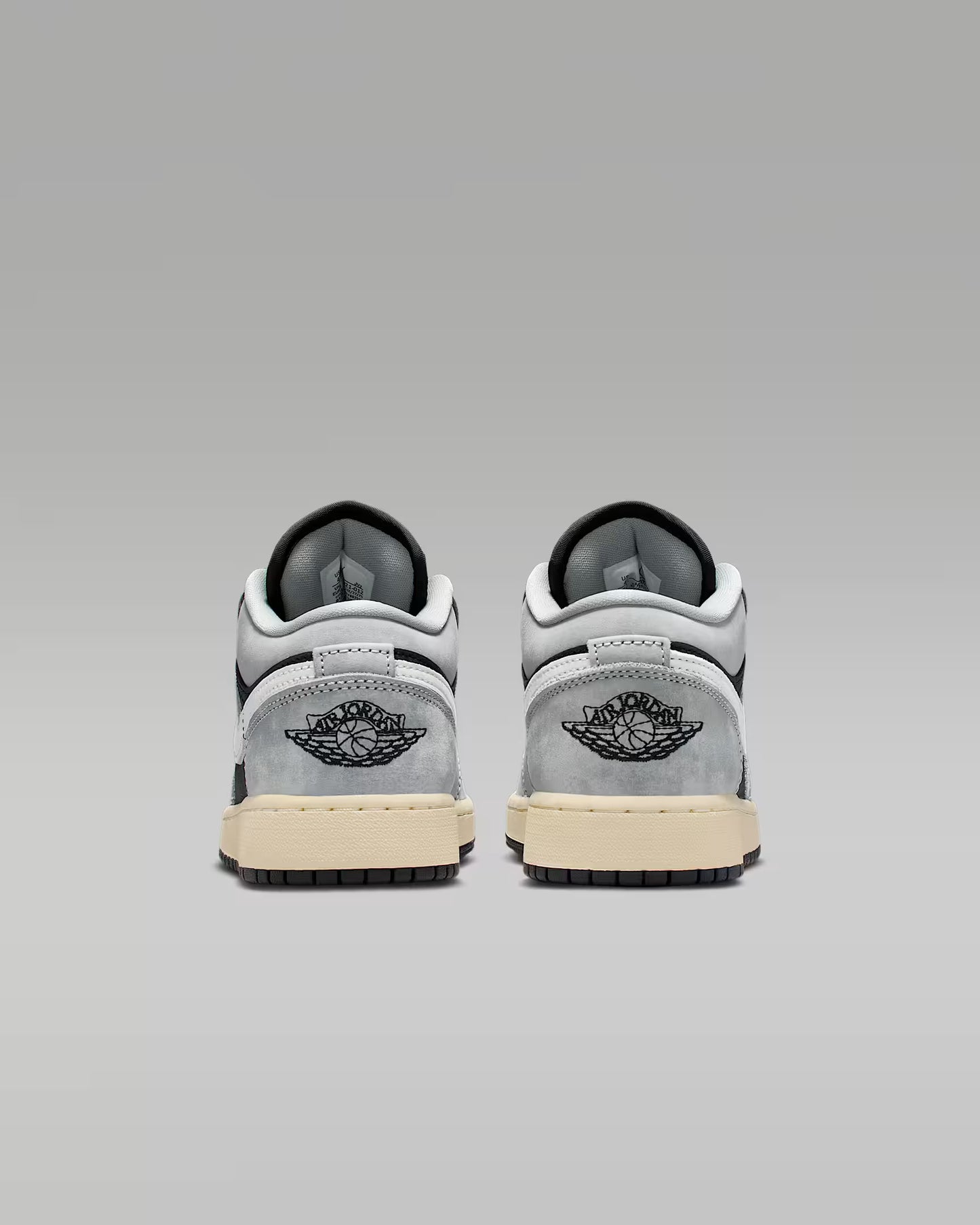 Air Jordan 1 Low - GS - Light Smoke Grey