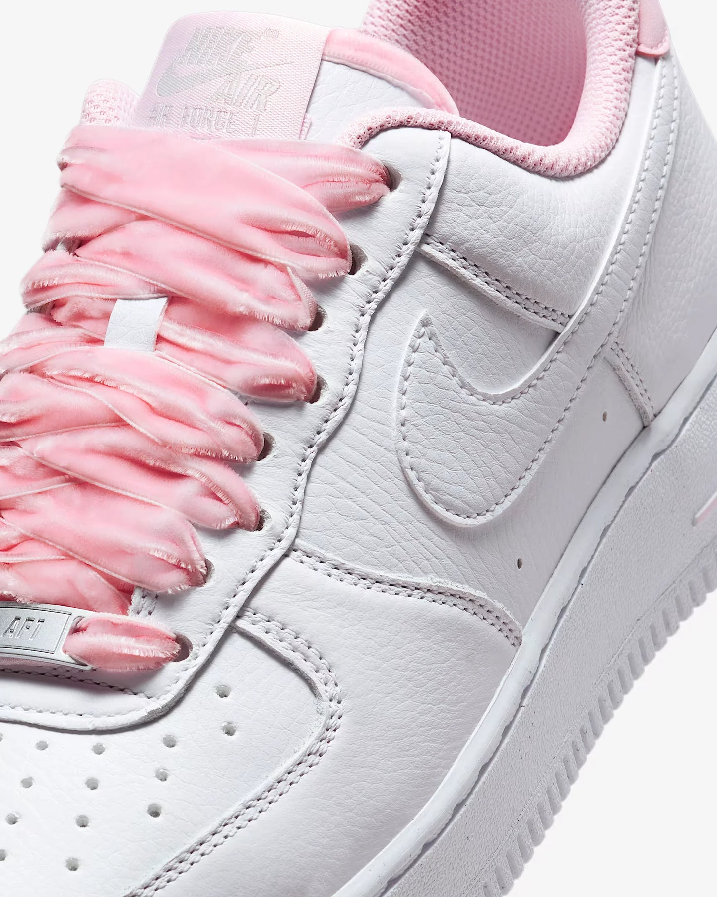 Nike Air Force 1 '07 - Women's - Velvet Laces