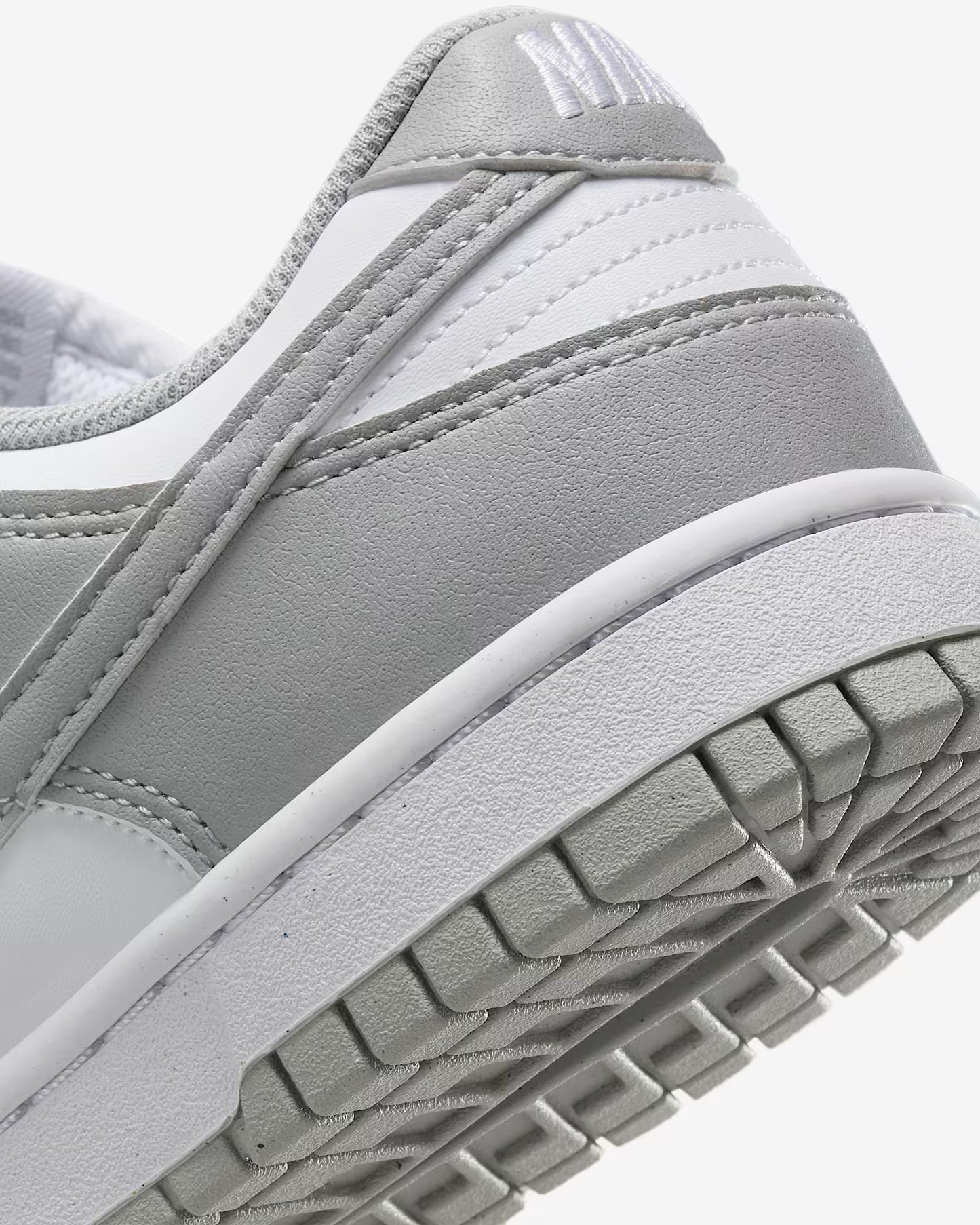 Nike Dunk Low Next Nature - Women's - Light Smoke Grey