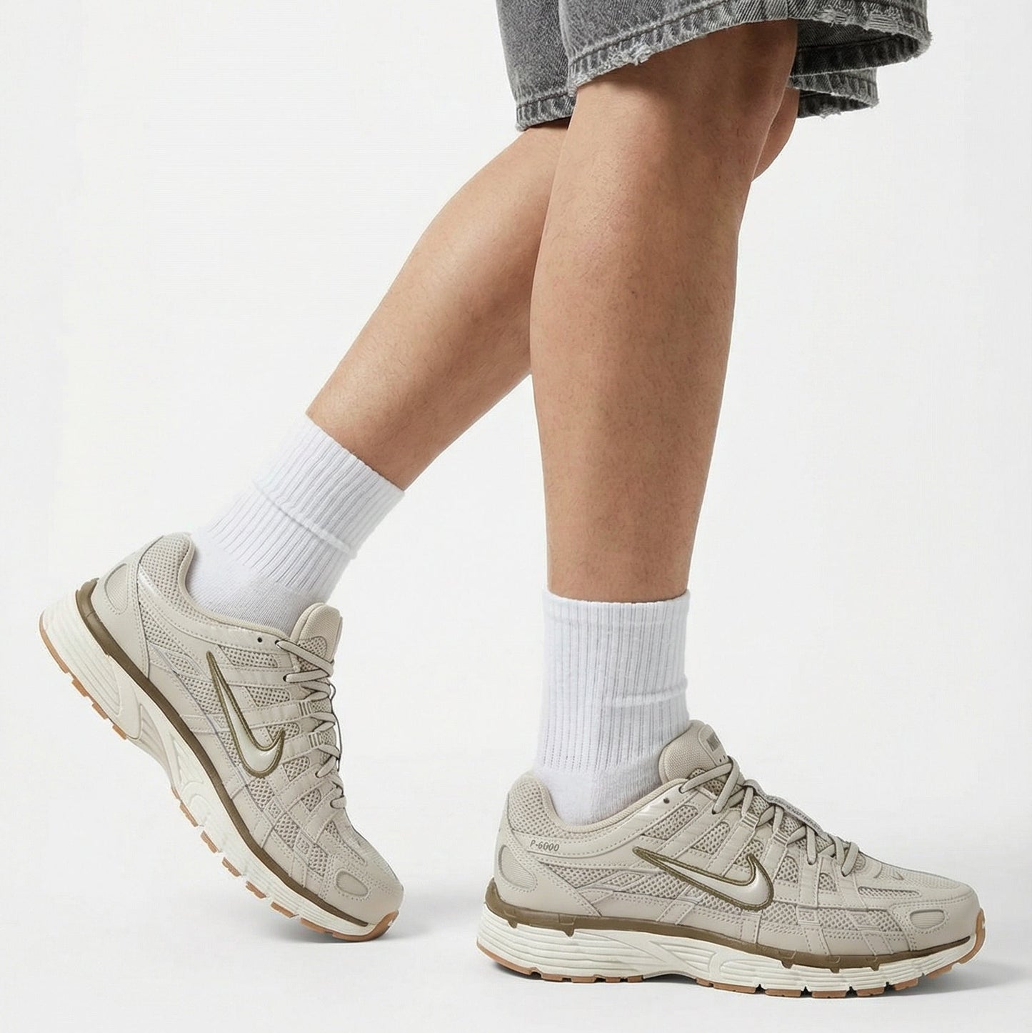 Nike P-6000 - Unisex - Light Bone Medium Olive Gum