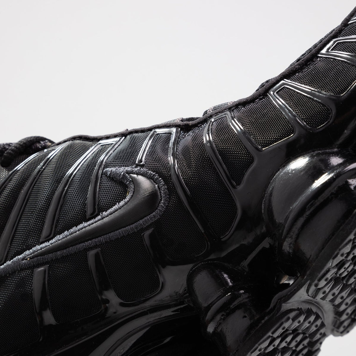 Nike Shox Tl - Unisex - Black Black Metallic Hematite Max Orange