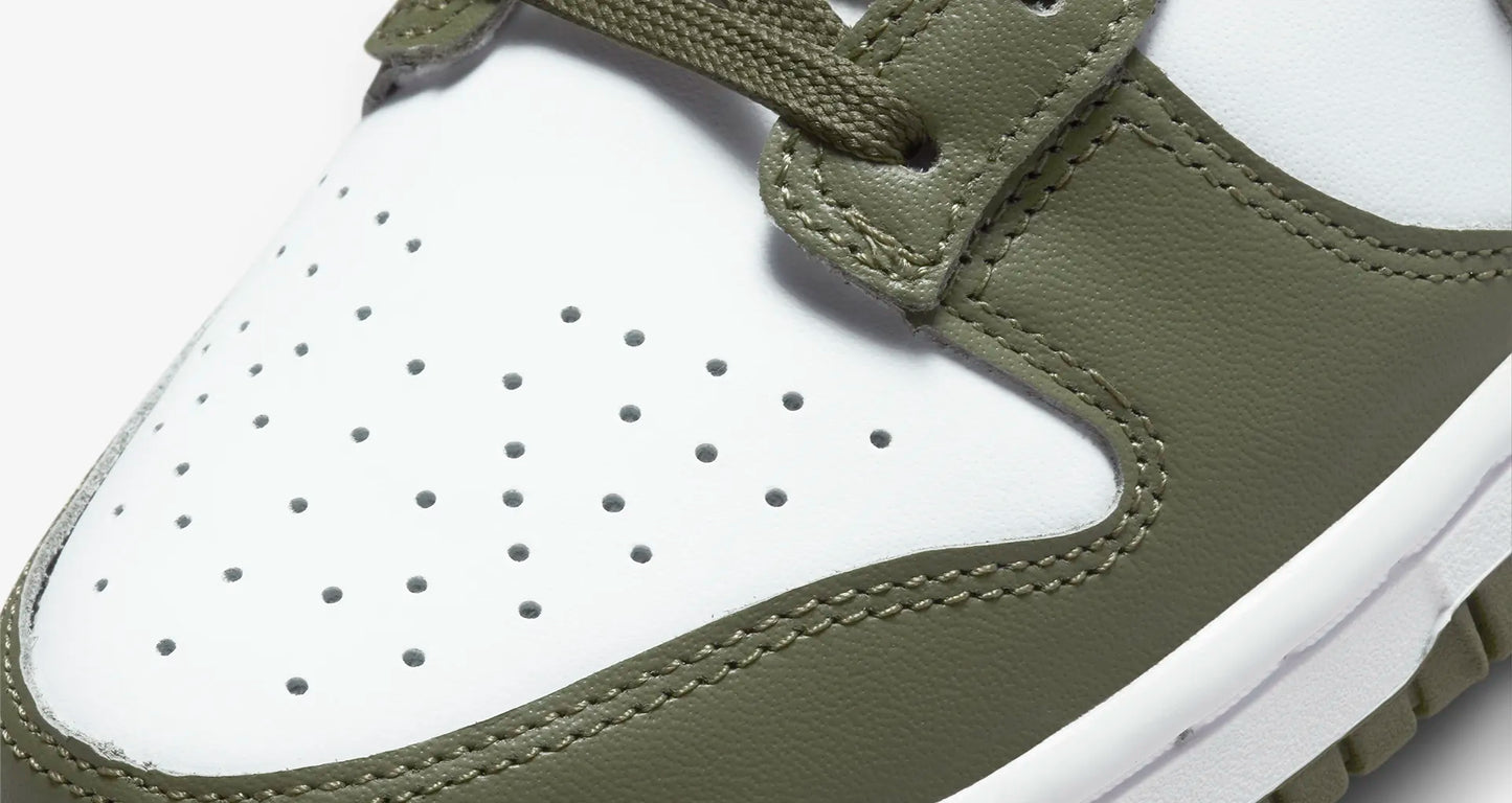 Nike Dunk Low - Dames - Medium Olive