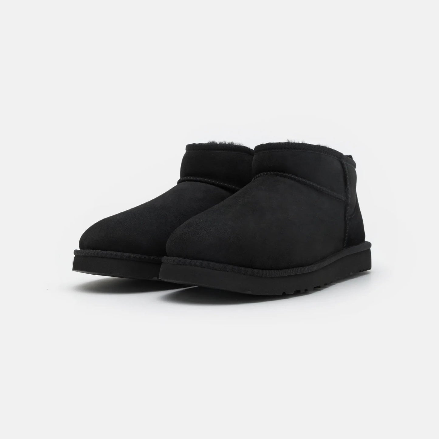 UGG Classic Ultra Mini Boot - Unisex - Black