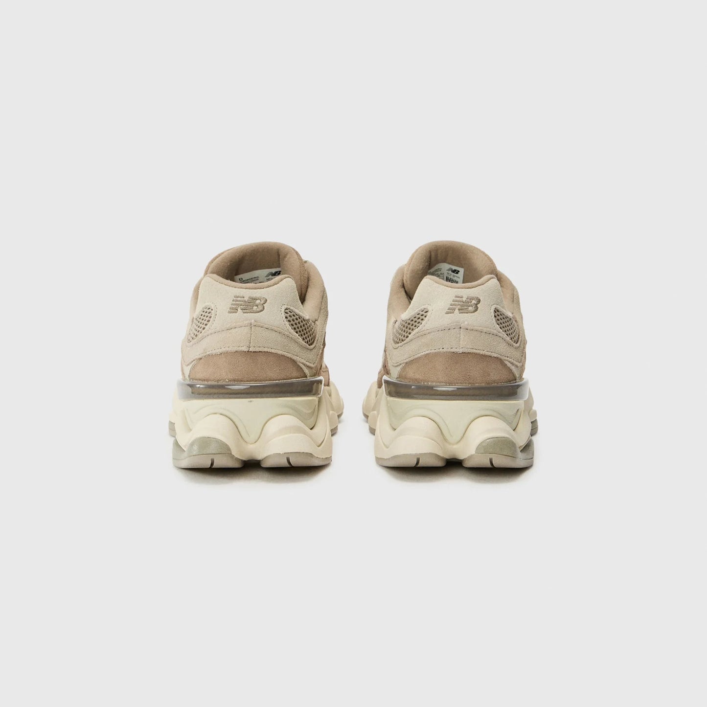 New Balance 9060 - Unisex - Mushroom Ecru