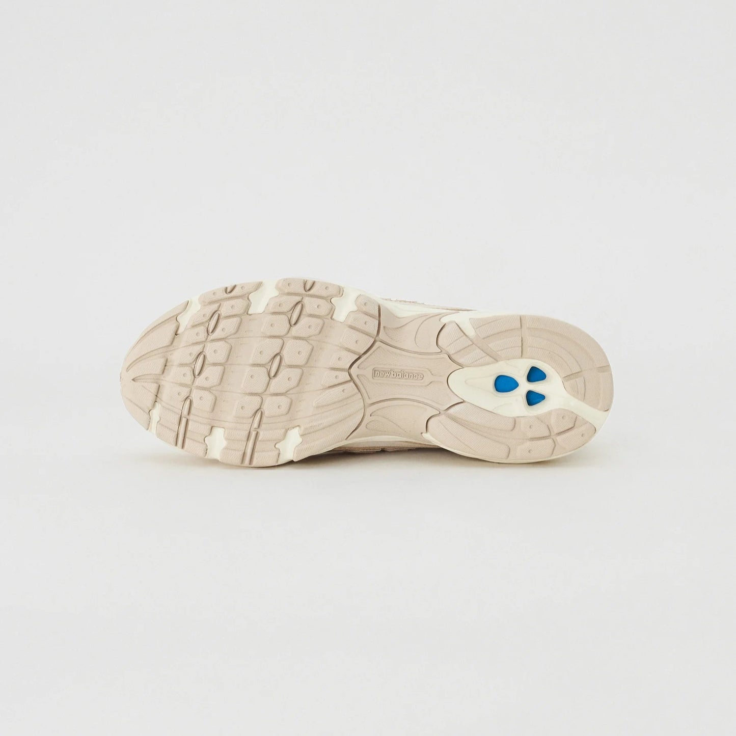 New Balance 740 - Unisex - Incense Angora