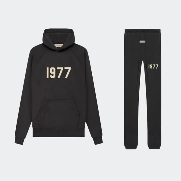 essentials 1977 fear of god スウェット Fear of God Essentials 1977 Crewneck Iron Grey Black SS22
