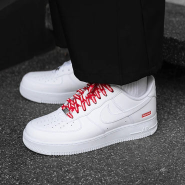 Nike Air Force 1 Low - Unisex - Supreme Weiß