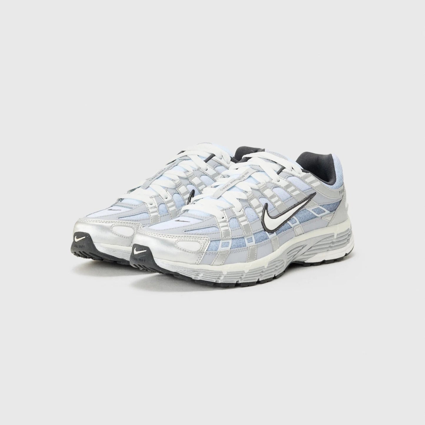 Nike P-6000 - Unisex - White-Wolf Grey