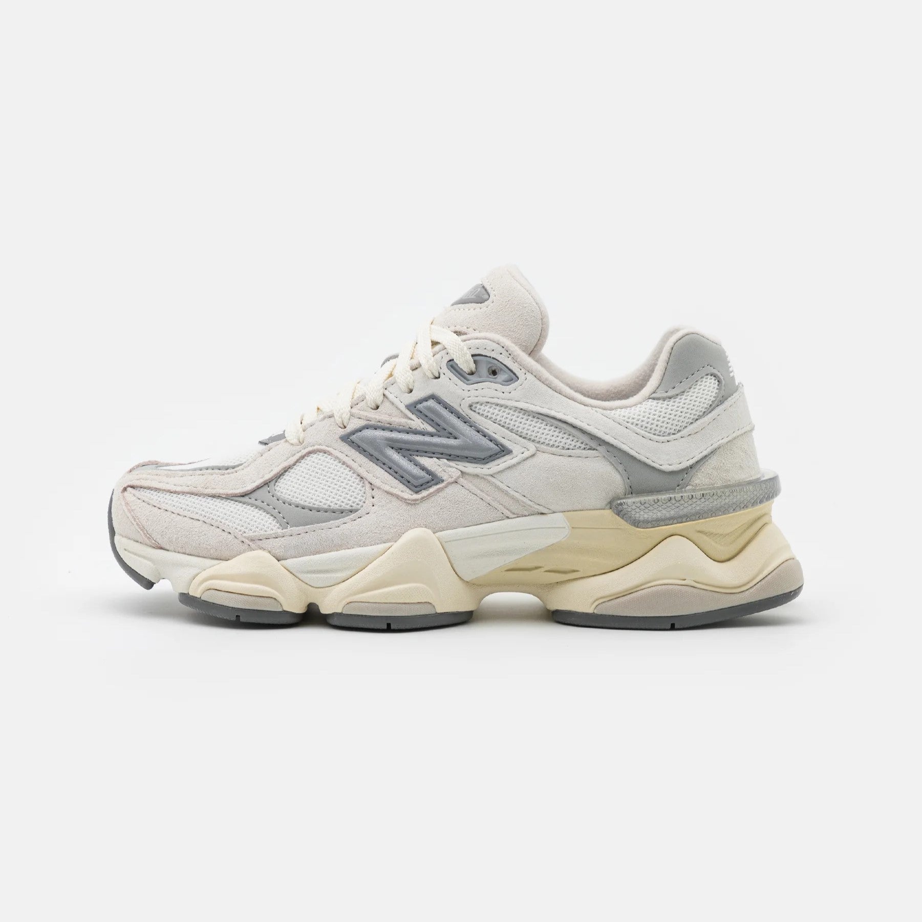 New Balance 9060 - Unisex - Sea Salt White