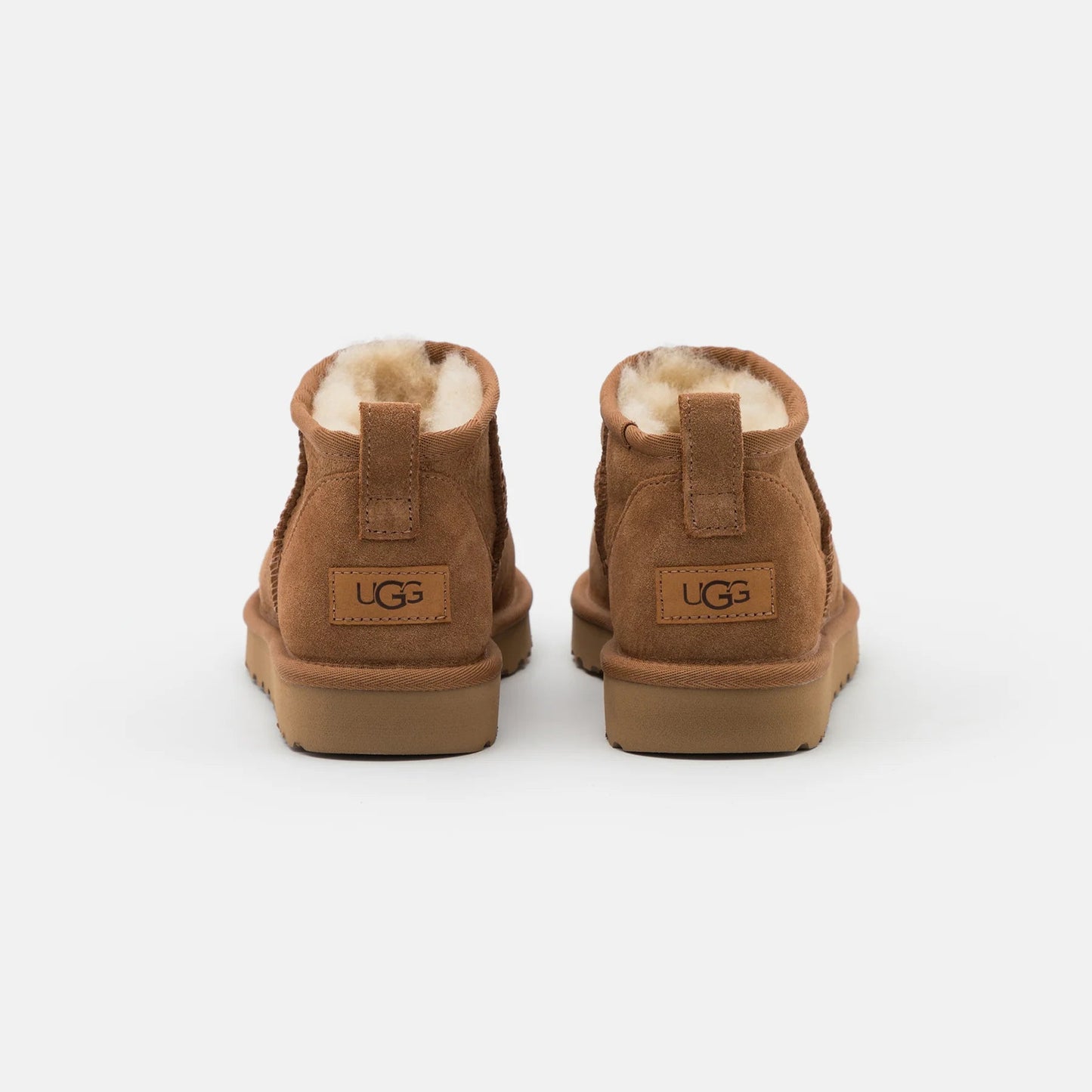 UGG Classic Ultra Mini Boot - Femme - Chestnut