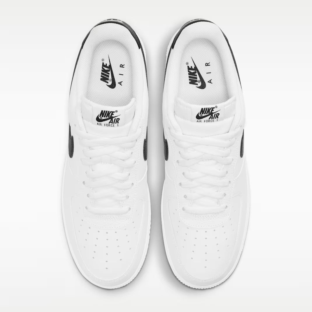 Nike Air Force 1 07 - Unisex - White Black