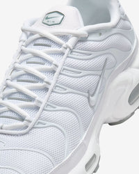 Nike Air Max Plus - Unisex - Triple Wit