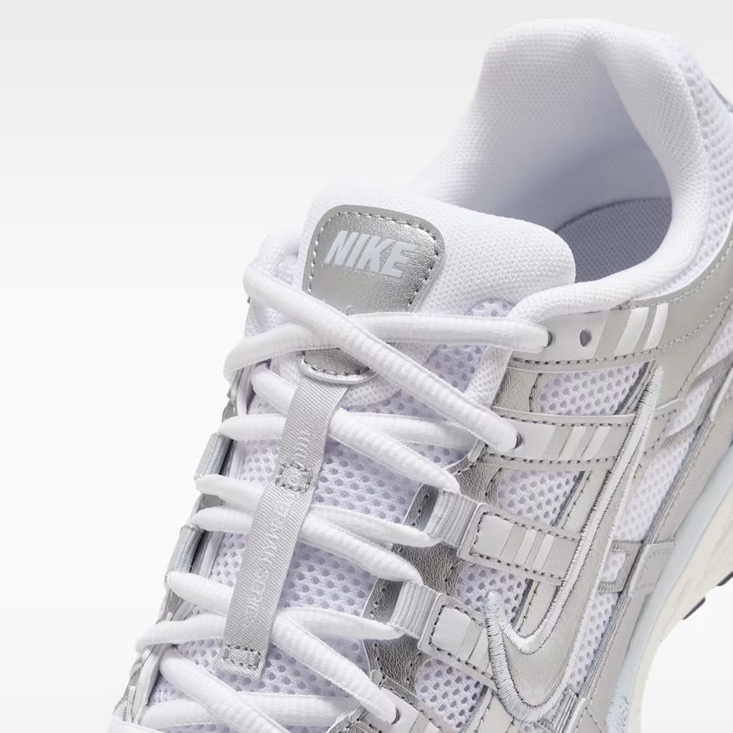 Nike P-6000 - Unisex - White Metalic Silver Blue Tint