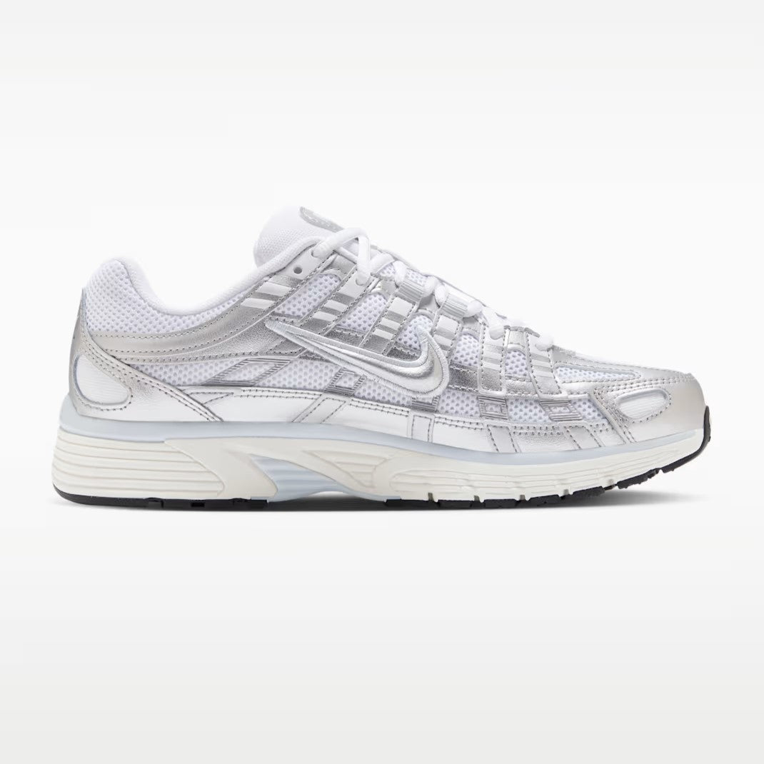 Nike P-6000 - Unisex - White Metalic Silver Blue Tint