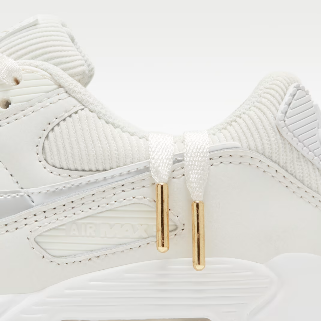 Nike Air Max 90 - Women's - Summit White
