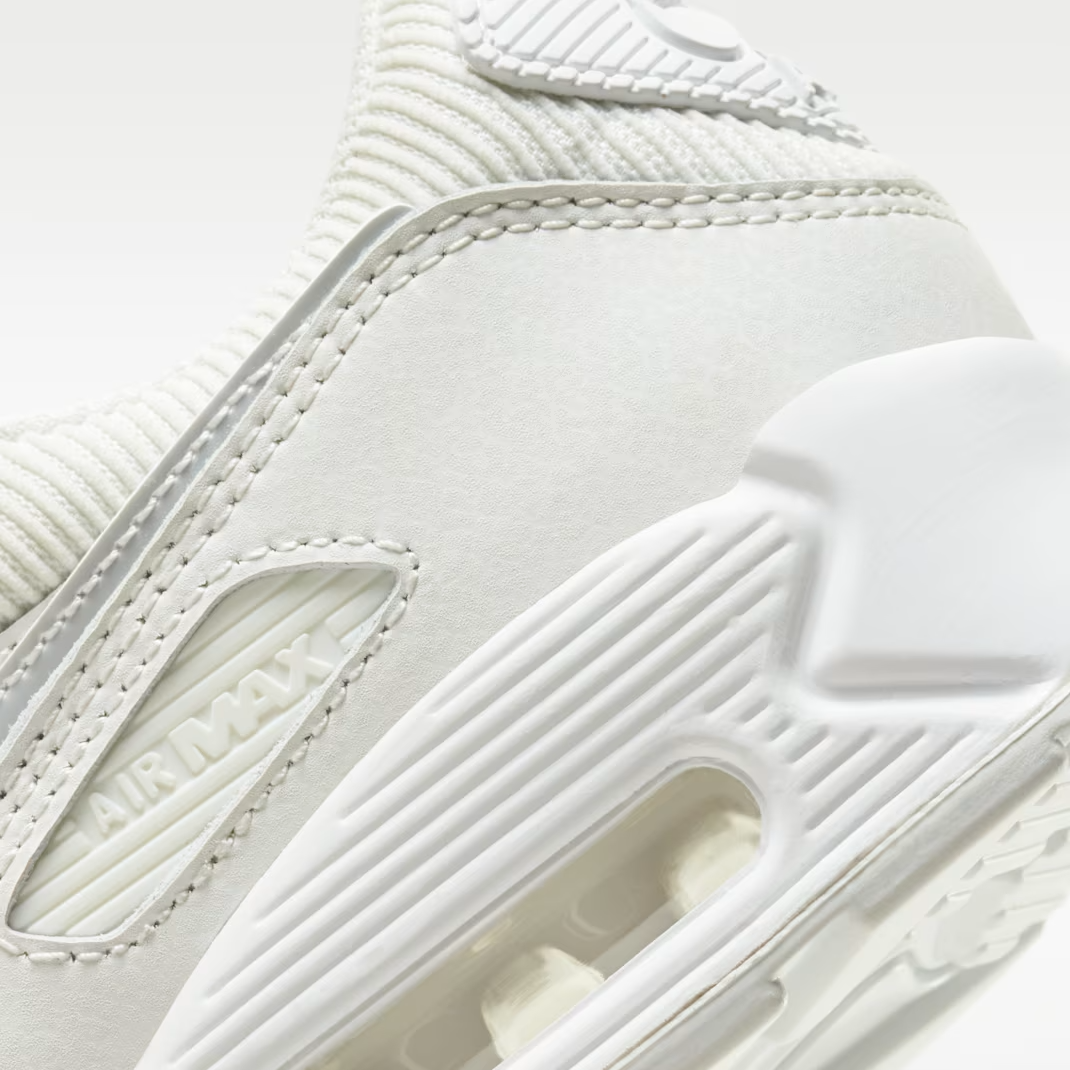 Nike Air Max 90 - Women's - Summit White
