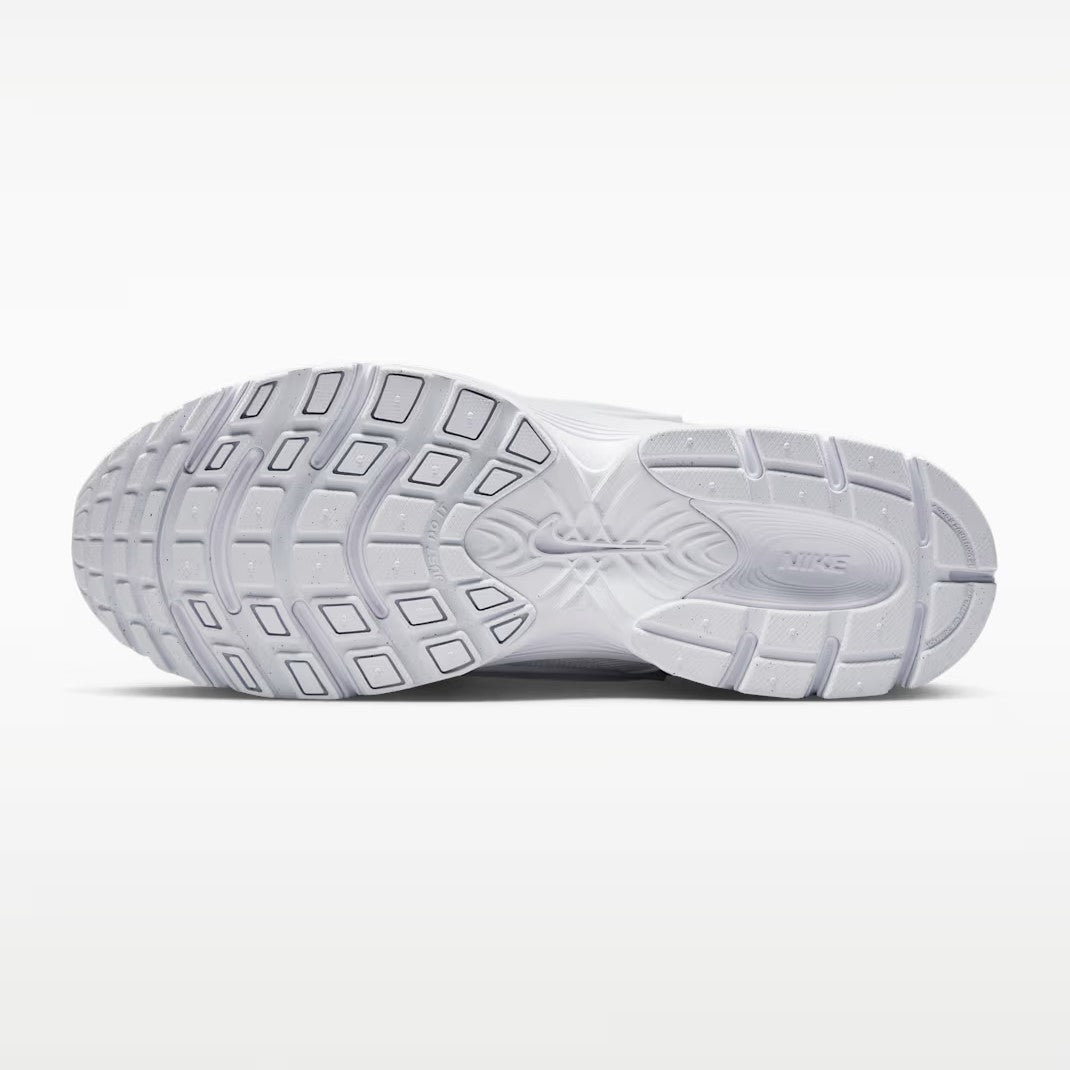 Nike V5 RNR - Unisex - White Metallic Silver