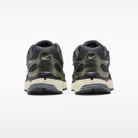Nike P-6000 SE - Unisex - Anthracite Black Metallic