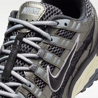Nike P-6000 SE - Unisex - Anthracite Black Metallic