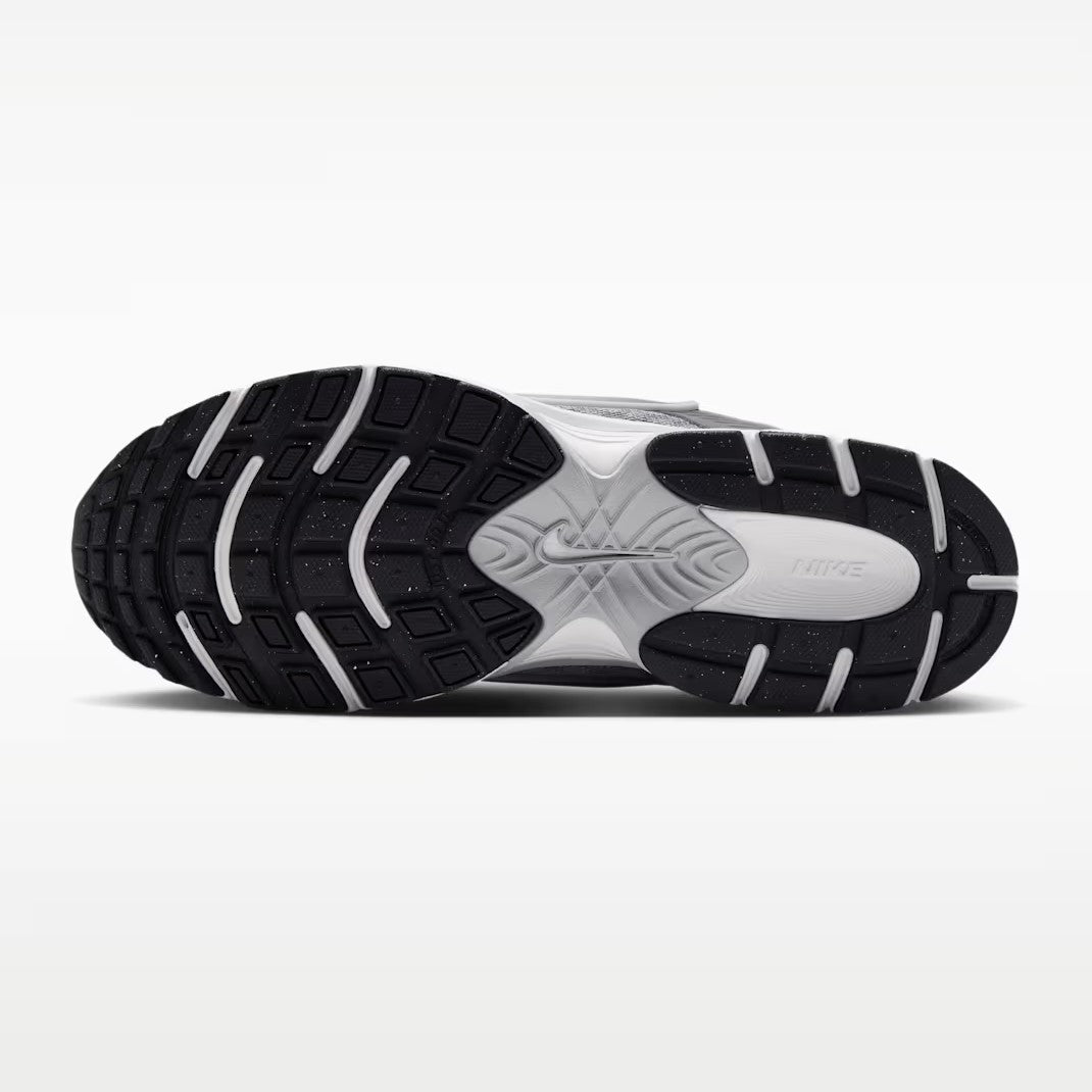 Nike V5 RNR - Unisex - Particle Grey