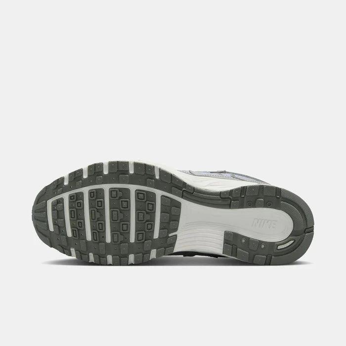 Nike P-6000 - Unisex - Ghost Summit White