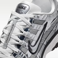 Nike P-6000 Premium - Unisex - Metallic Silver