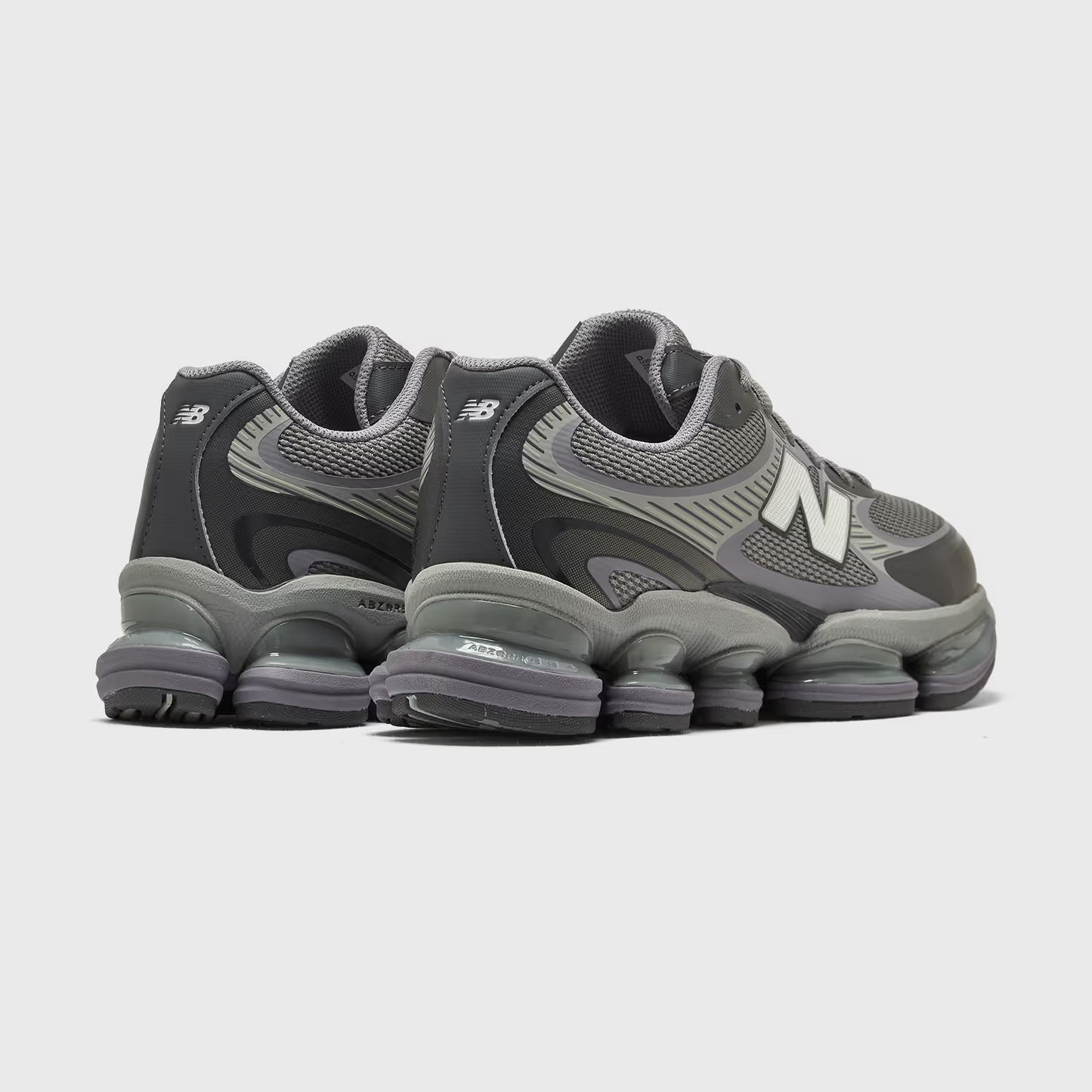 New Balance 2000 - Unisex - Castlerock