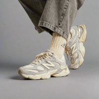 New Balance 9060 - Unisex - Quartz Grey