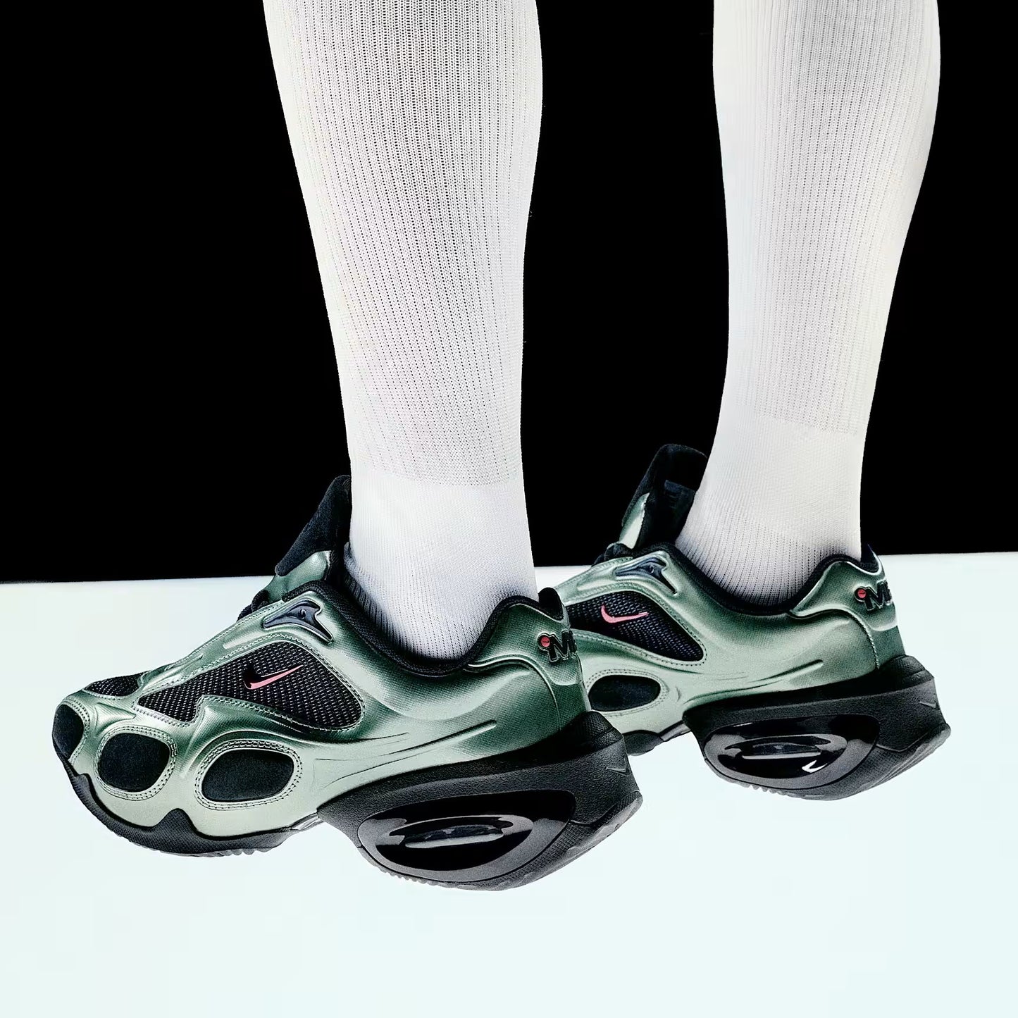 Nike Air Max Muse - Women's - Oil Green