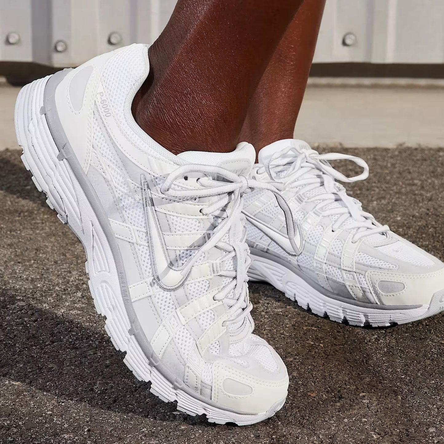 Nike P-6000 - Unisex - Pure Platinum