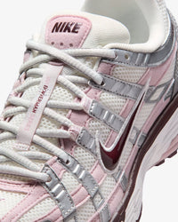 Nike P-6000 - Unisex - White Chalk Burgundy