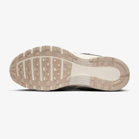 Nike P-6000 - Unisex - Sail Light Bone Cream