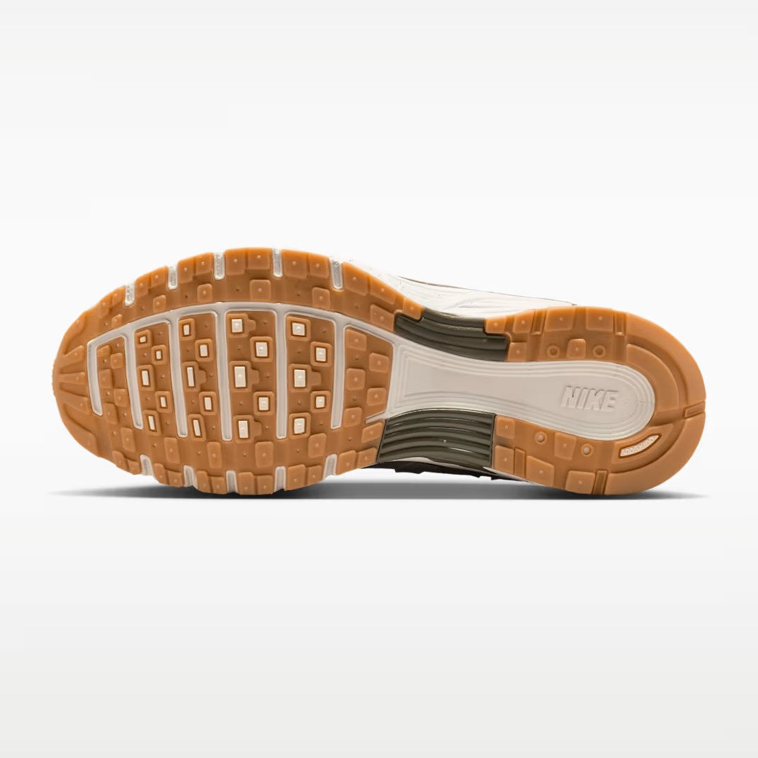 Nike P-6000 - Unisex - Light Bone Medium Olive Gum