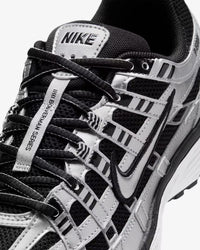 Nike P-6000 - Unisex - Black Metallic Silver
