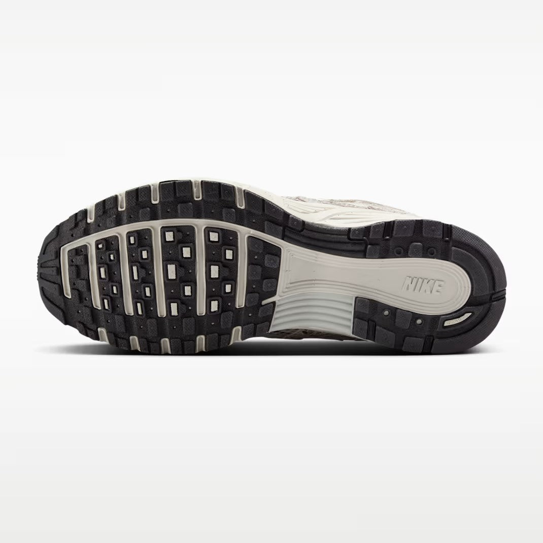Nike P-6000 - Women's - Snakeskin Light Bone
