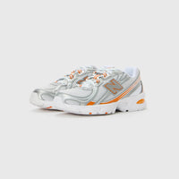 New Balance 740 - Unisex - Classic Orange