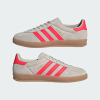 adidas Gazelle Indoor - Unisex - Beige Lucid Red
