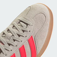 adidas Gazelle Indoor - Unisex - Beige Lucid Red