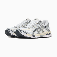 ASICS Gel Cumulus 16 - Unisex - White Midnight