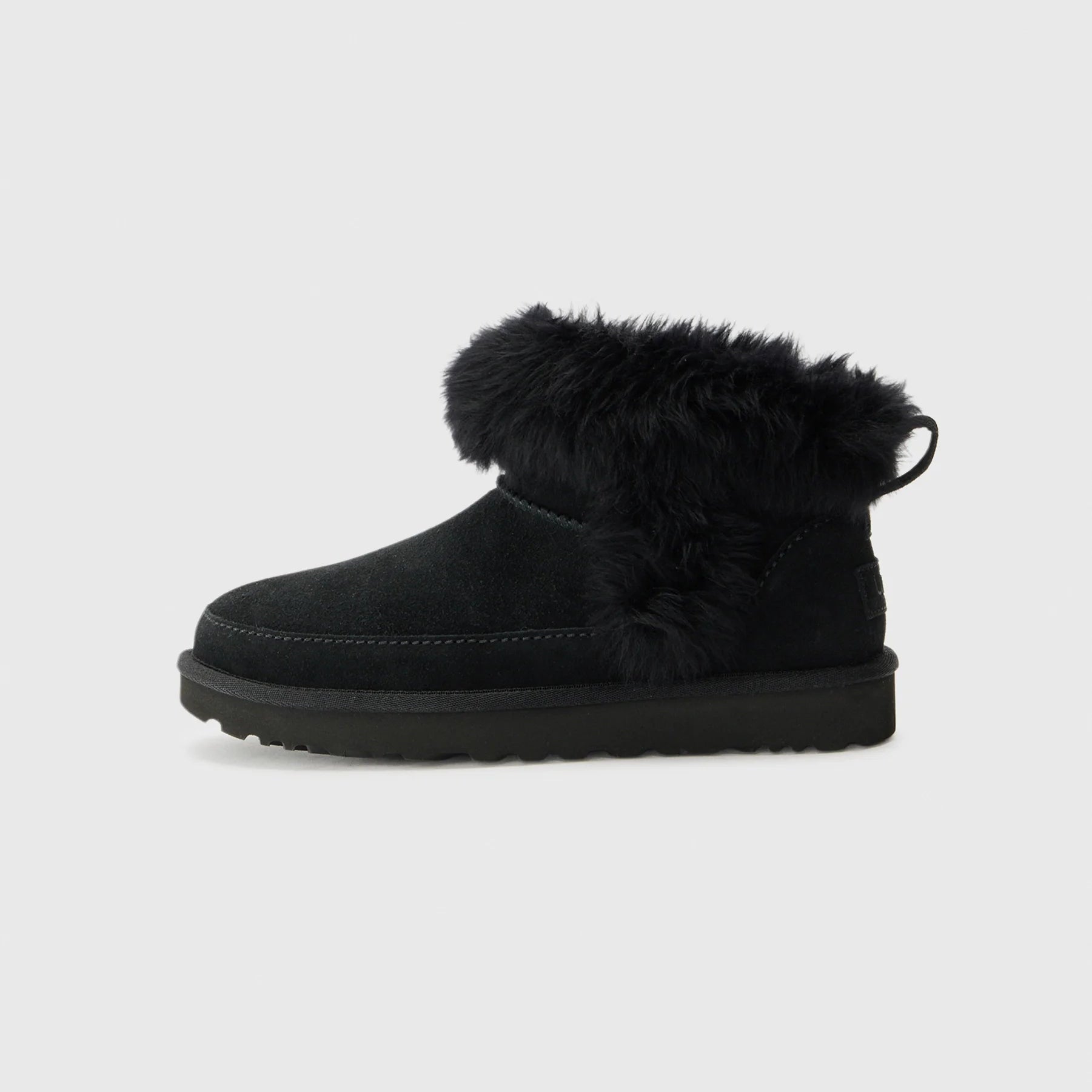 UGG Classic Ultra Mini Chalet Boot - Women's - Black