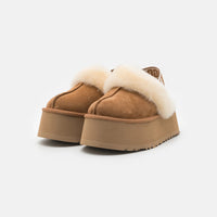 UGG Funkette - Women's - Chestnut
