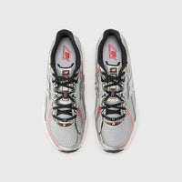 New Balance 740 - Unisex - Silver Red