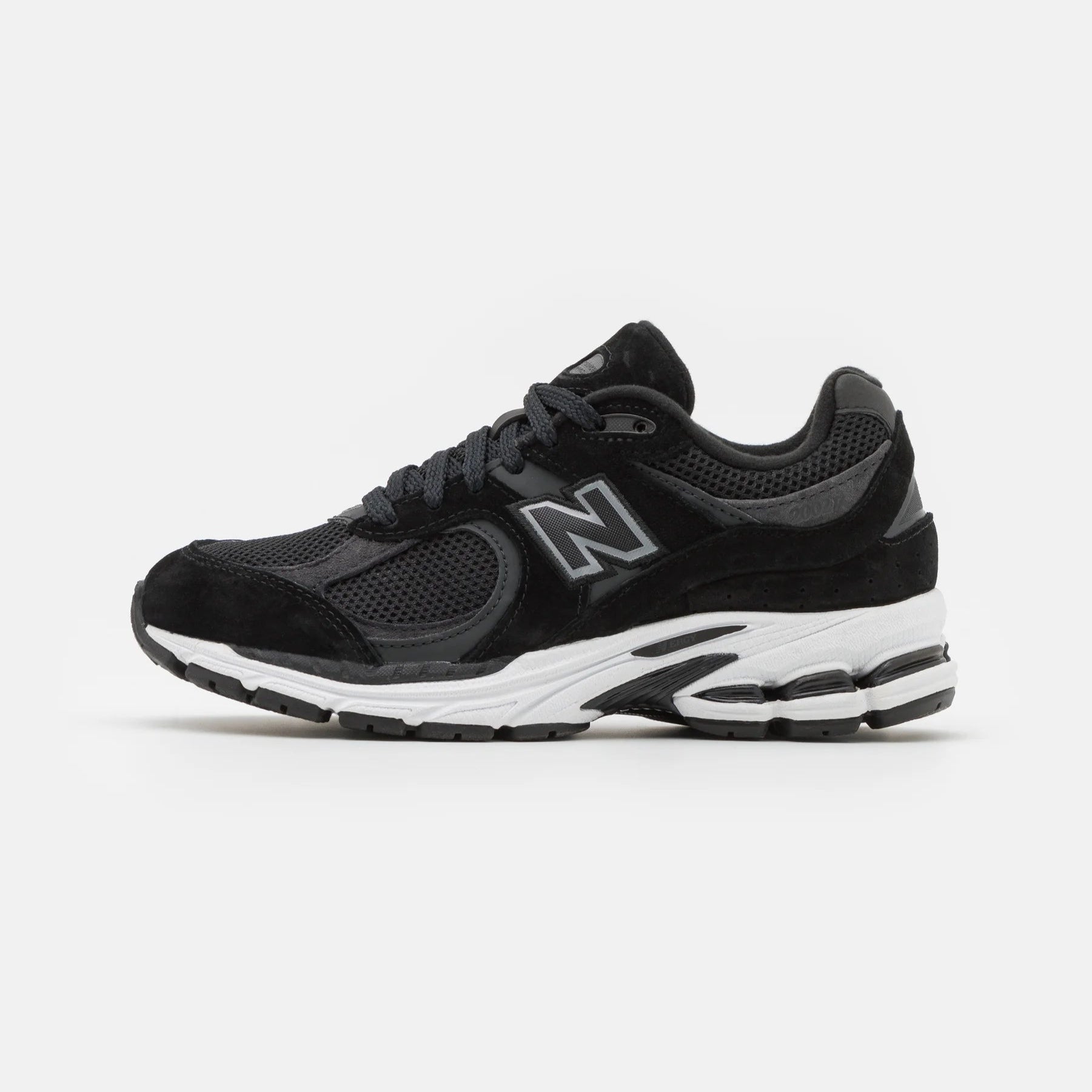 New Balance 2002R - Unisex - Black Gunmetal