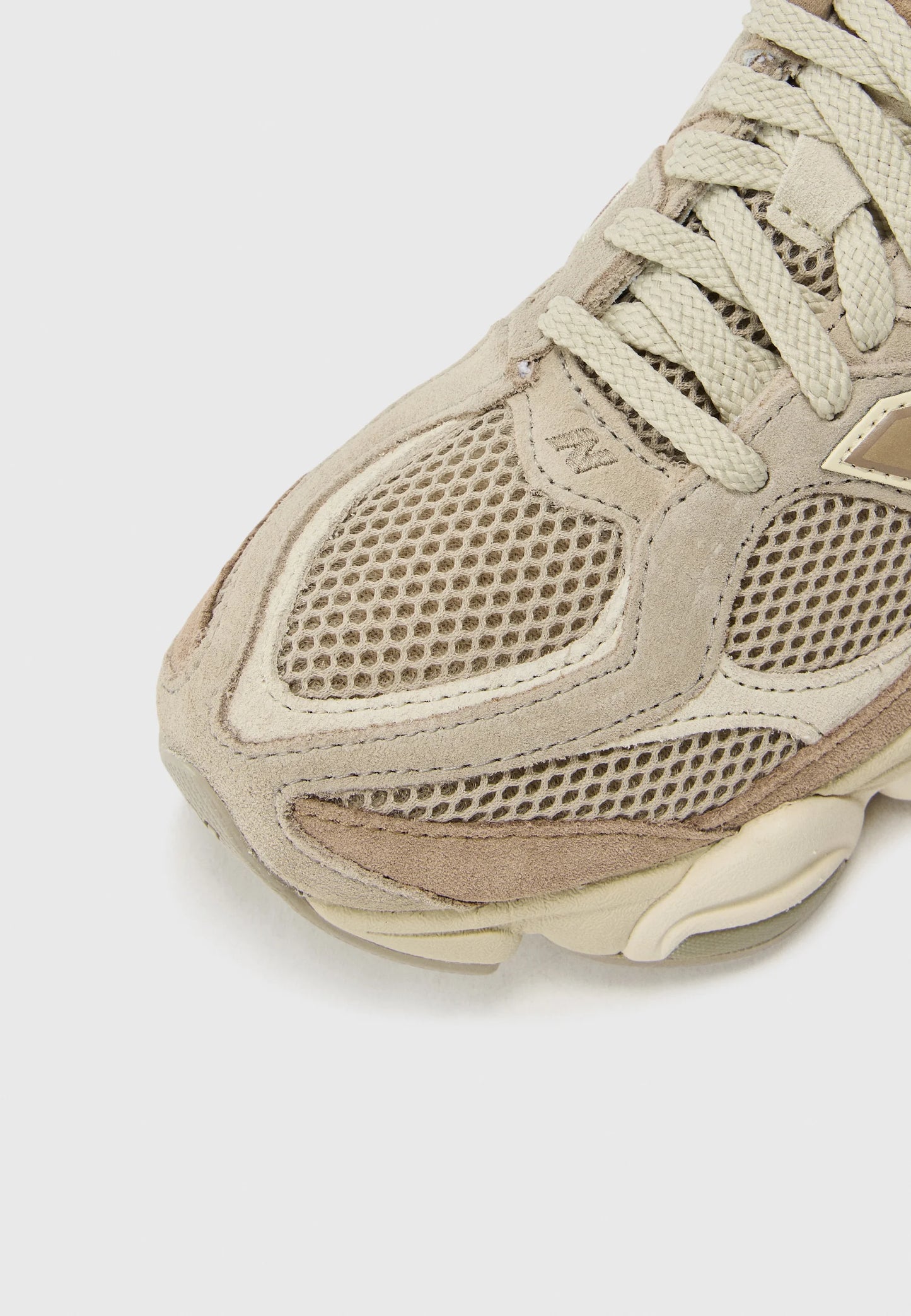 New Balance 9060 - Unisex - Mushroom Ecru